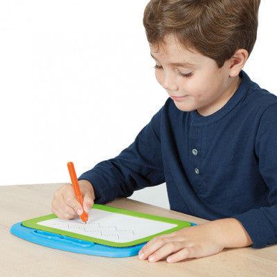 Quadros e Caneta de Picotar para Pré-Escolar - NOVEDUC Equipamento Laboratório e Formação Profissional