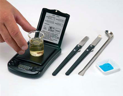 Balança de Bolso lm201 200g/01 LM201 200G - NOVEDUC Equipamento Laboratório e Formação Profissional