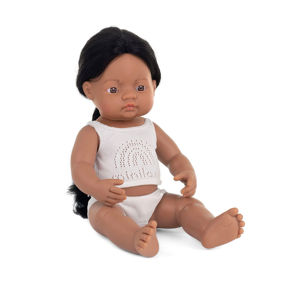 Boneco Bebé Nativo Americano 38cm (Enviado em caixa e com Roupa Interior) - NOVEDUC Equipamento Laboratório e Formação Profissional
