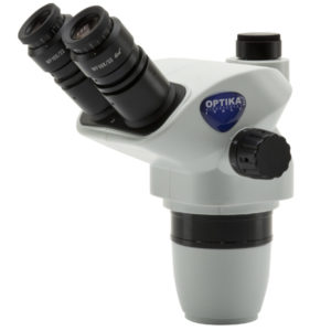 Cabeça SZO- Trinócular de rotação de 360° em todos os suportes e inclinação de 45°. - NOVEDUC Equipamento Laboratório e Formação Profissional