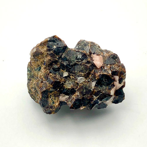 Andradite (Granada) - NOVEDUC Equipamento Laboratório e Formação Profissional